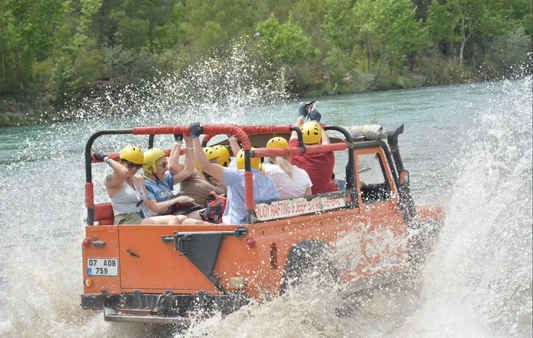 Jeep Safari in Tazi Kanyon